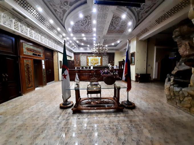 Hotel Ville Des Roses Blida Ngoại thất bức ảnh